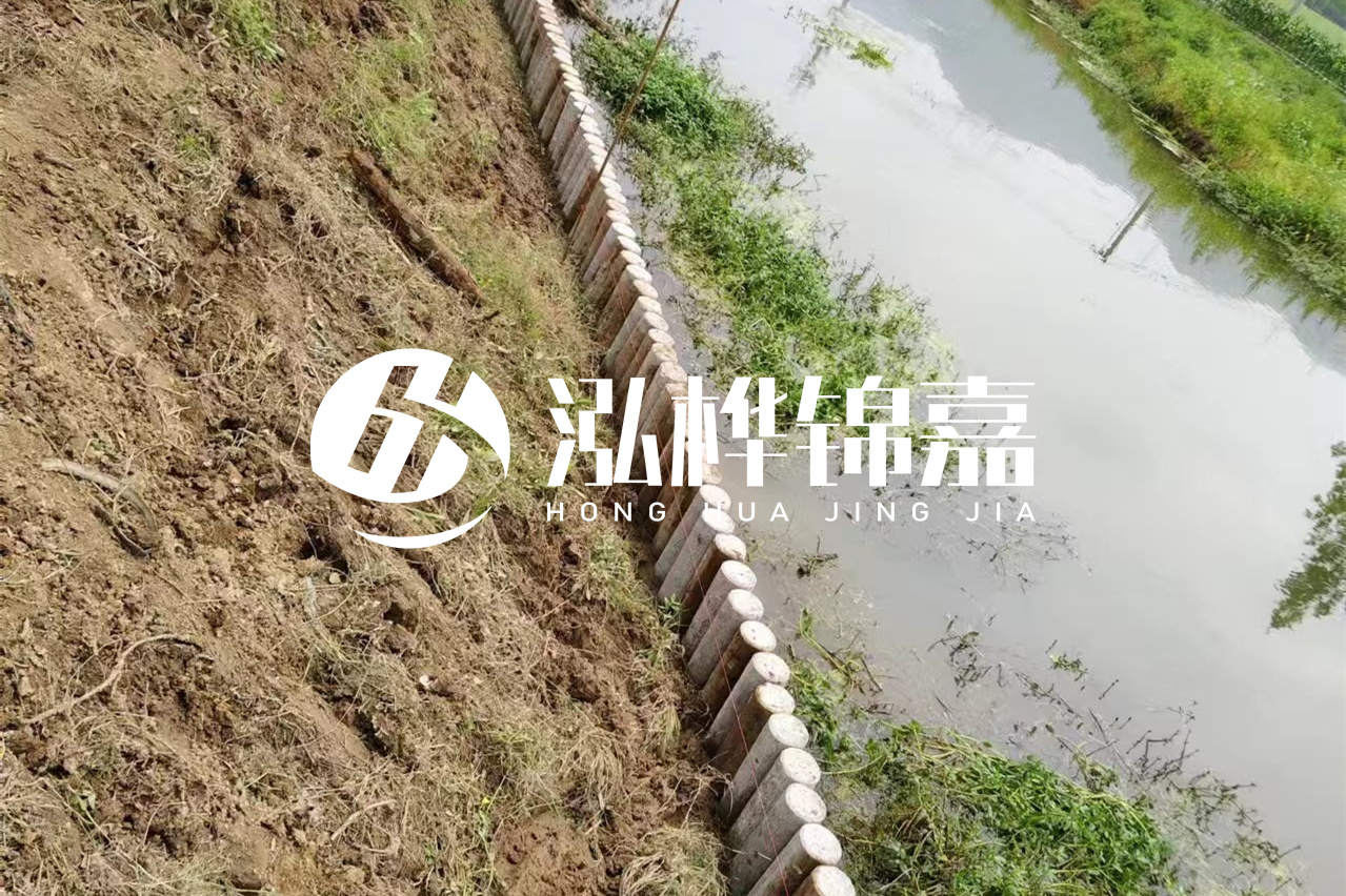 仿木樁施工前注意事項(xiàng)-水泥樁打樁機(jī)是怎么打樁的？